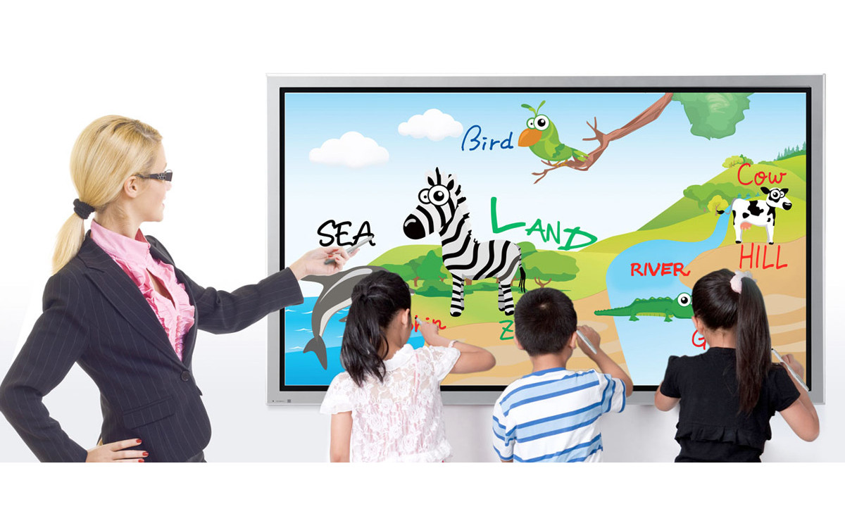 Tại sao bảng tương t&aacute;c th&ocirc;ng minh được coi l&agrave; xu hướng thiết bị gi&aacute;o dục tương lai